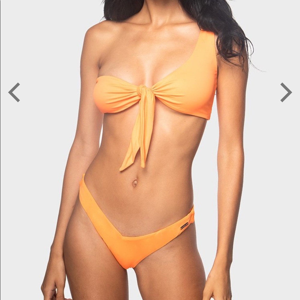 NWT BLACKBOUGH swim bikini